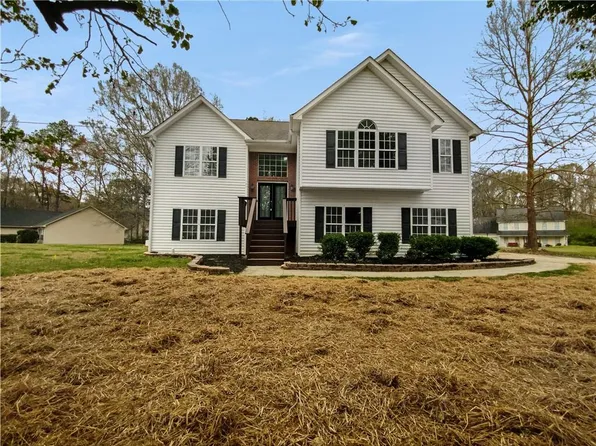 121 Pooles Bend Ct, Hiram, GA 30141