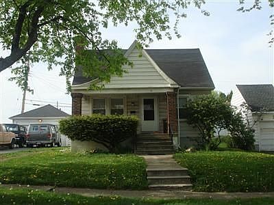 1st image of 11 Woodruff Dr