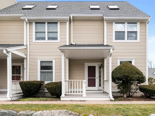 72 Hammond Pl #72, Woburn, MA 01801