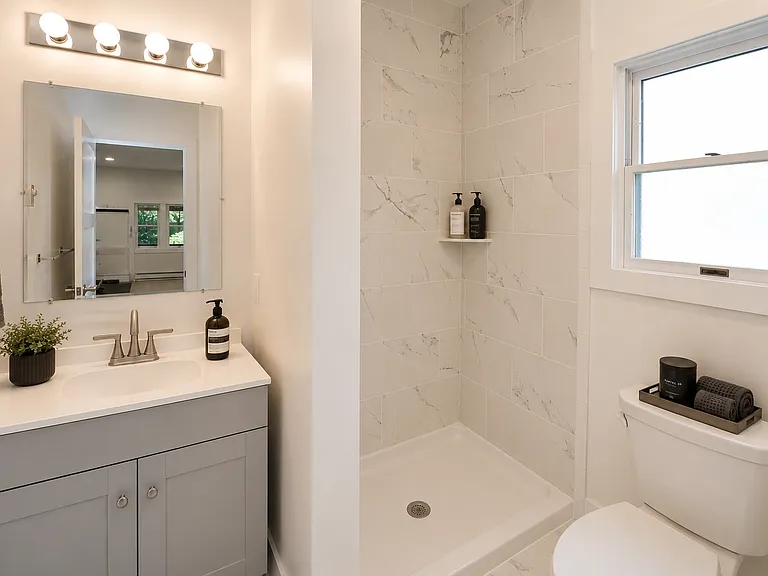 255 Rea Ave #8 — Photo 7