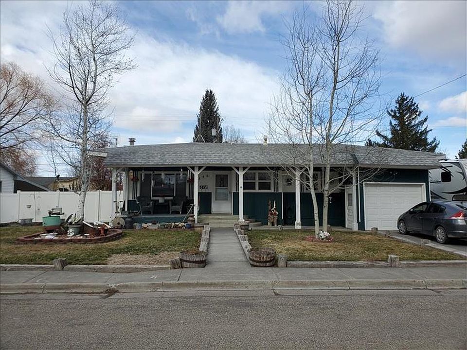 1st image of 386 Shelley Ave