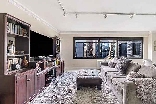 Sold by Compass | media 9