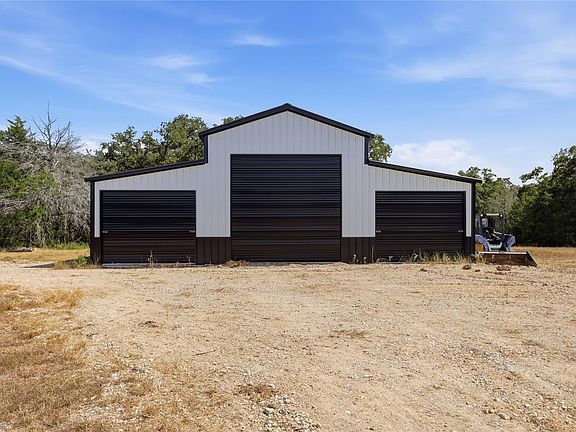 5th image of 4241 County Road 415