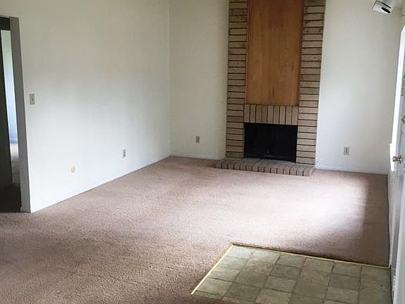 3rd image of 5777 Albright Dr