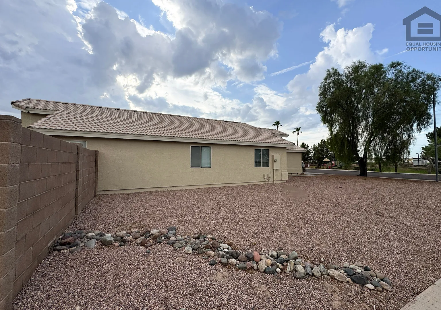 3Bed/2Bath House at Northern Ave/87th Ave! Move-In Ready on 09/10/2026! Corner Lot! — Photo 3