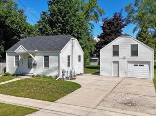 211 E Palmer St, Mount Pleasant, MI 48858