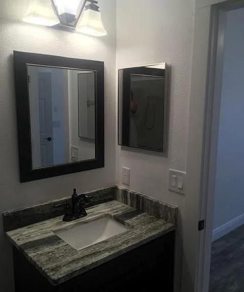 480 Margie Dr — Photo 8