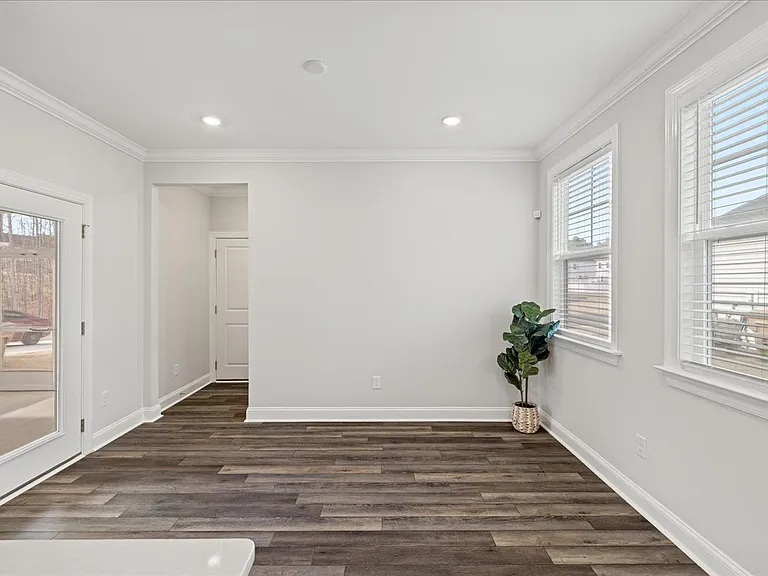 271 Edge Of Auburn Blvd — Photo 12