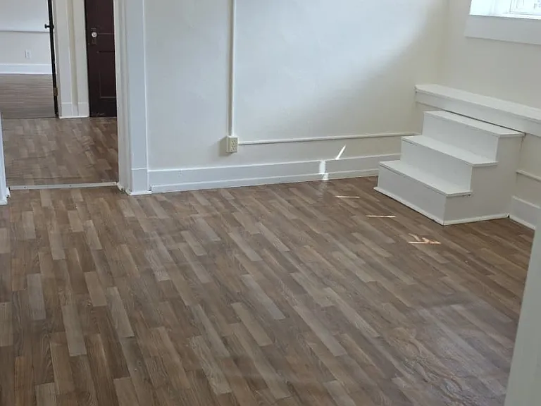 182 Elm St #1 — Photo 9