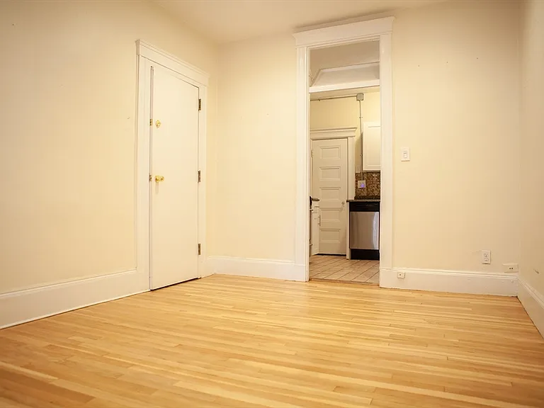 74 Phillips St #1 — Photo 3