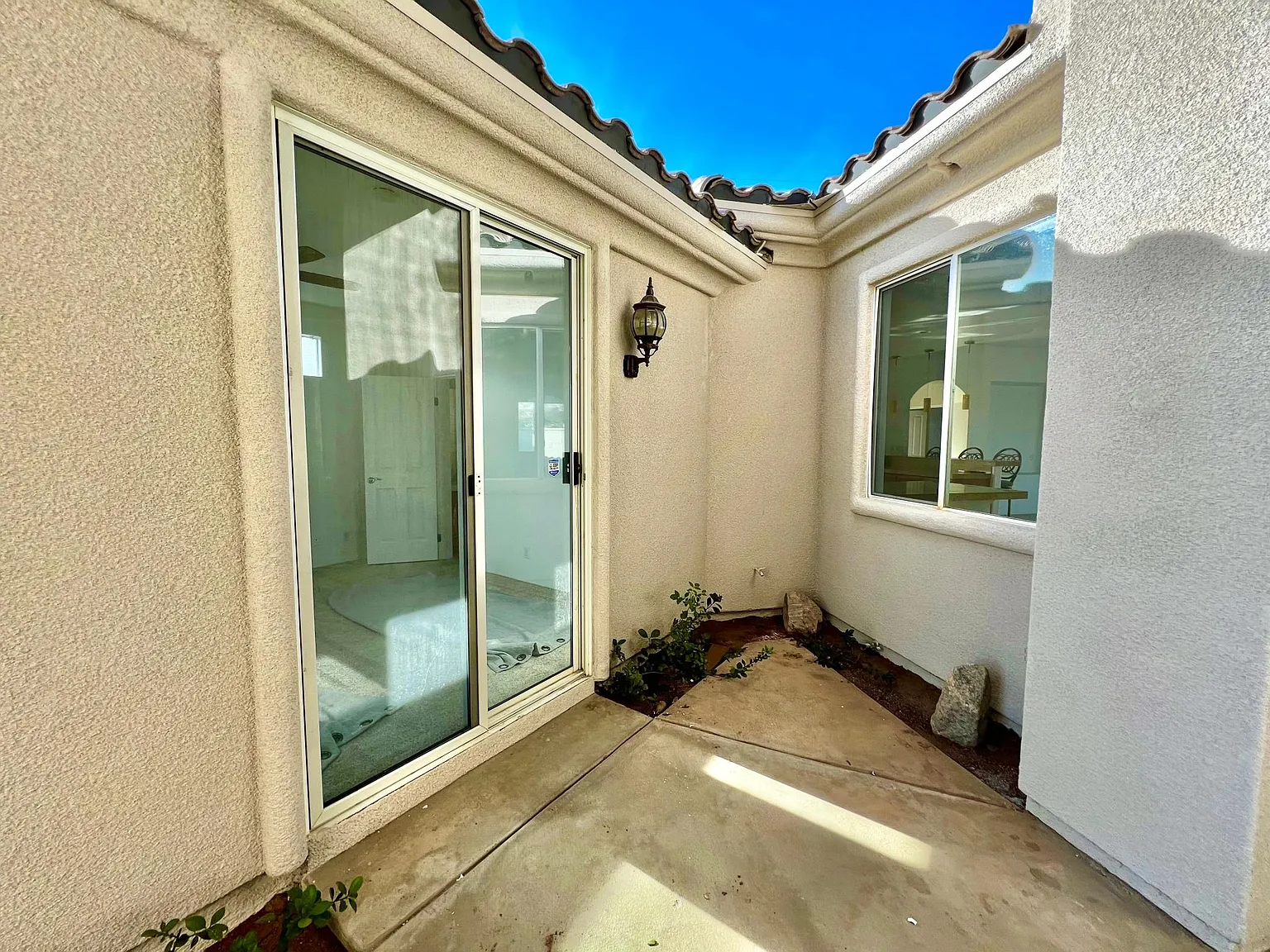 4 bed, 3.5 bath, 2633 sqft, $3,600 — Photo 3