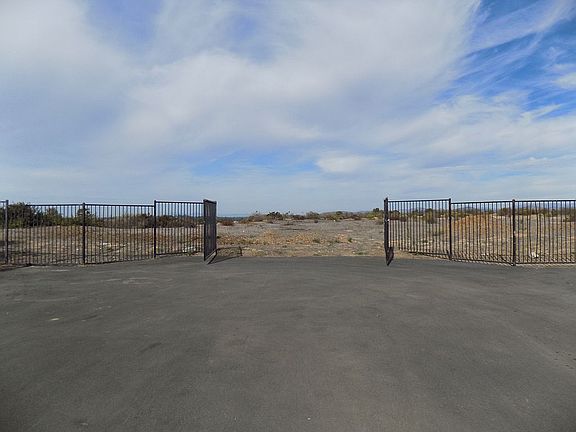 4th image of 0000000 Marcasel Place 40 Acres