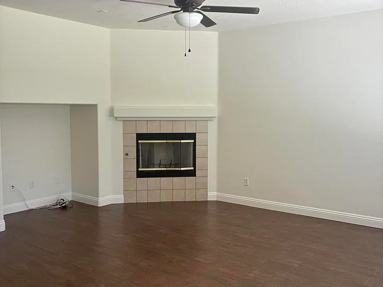 28360 Maitland Ln — Photo 5