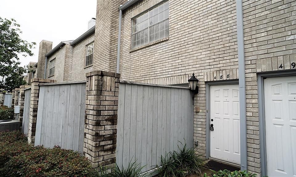 1st image of 488 Wilcrest Dr #488
