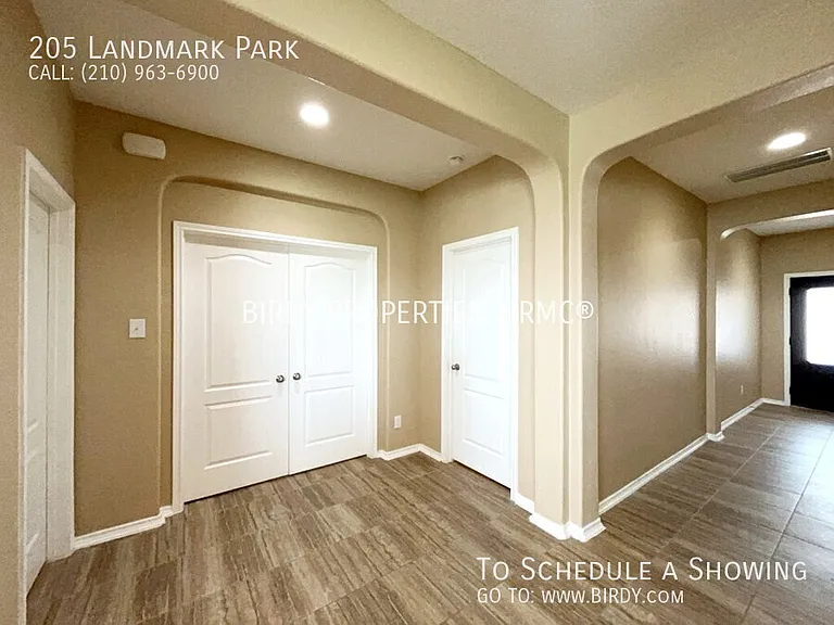 205 Landmark Park — Photo 22