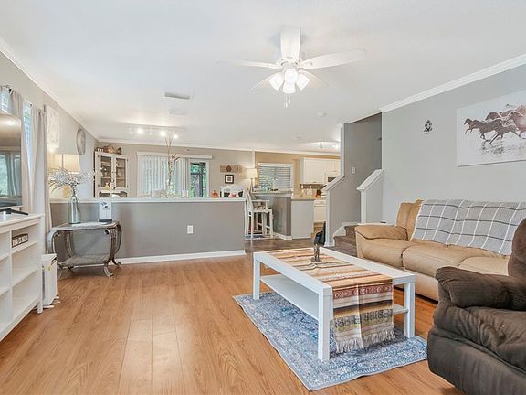 4th image of 19604 TIMBERBLUFF DRIVE