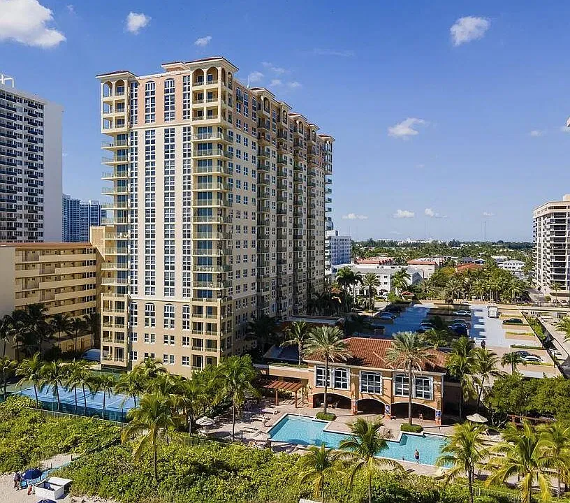 2080 S Ocean Dr #310