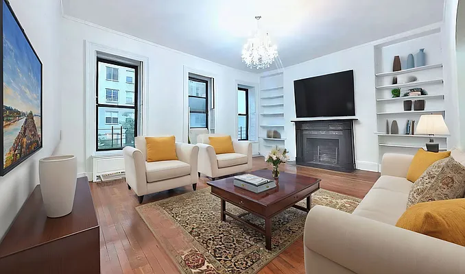 Rented by CitySites Real Estate Group | media 1