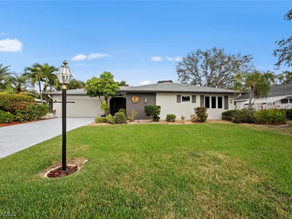1325 Kingswood Ct, Fort Myers, FL 33919
