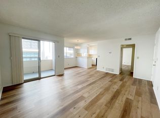 290 S Oakland Ave APT 3, Pasadena, CA 91101