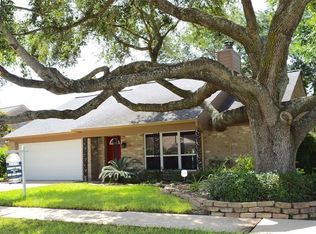 3608 Ginger Ln, Pearland, TX 77581