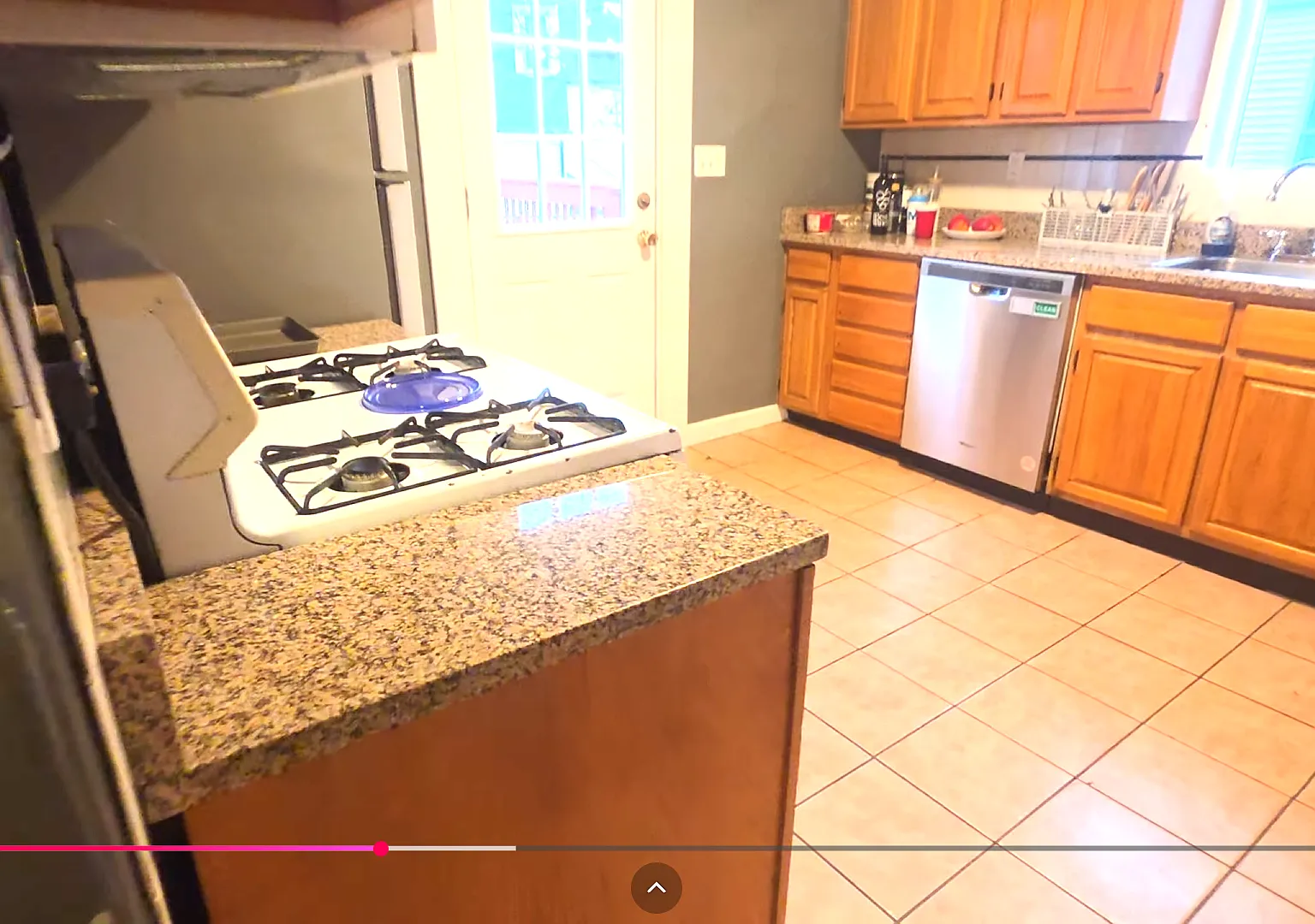 No Fee on Massive Apt in Packards Corner Near BU! Pro Managed, XL Rooms, and Parking for rent! — Photo 2