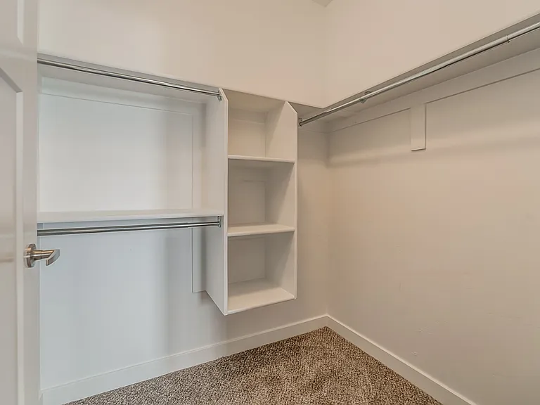 614 E 230 N #111 — Photo 13