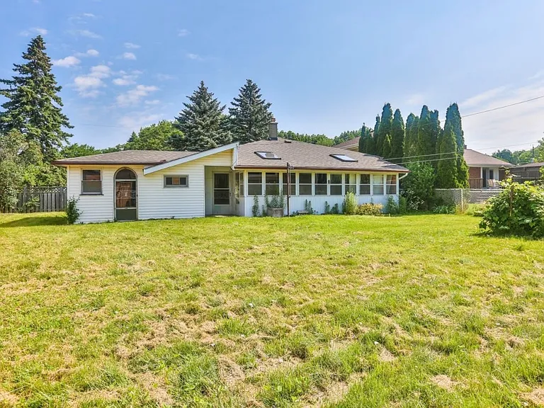 35 Collingdon Dr — Photo 15