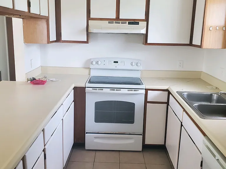 2510 Oak St #A — Photo 7