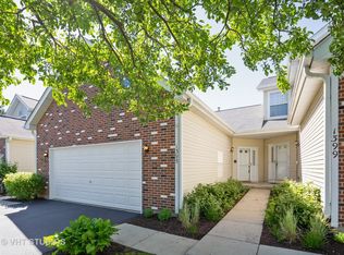 1395 Grandview Ct, Algonquin, IL 60102