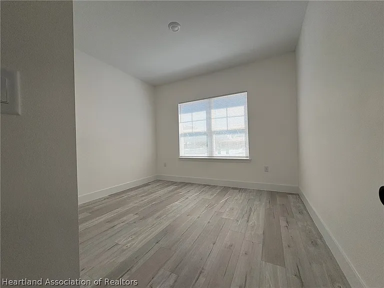 6011 Candler Ter — Photo 20