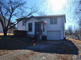 250 W 14th St, Auburn, KS 66402