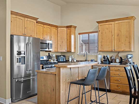 3rd image of 7989 S Bury Rd