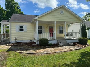 308 Forrest Rd, Fort Oglethorpe, GA 30742