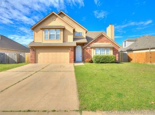 10401 E 116th St S, Bixby, OK 74008