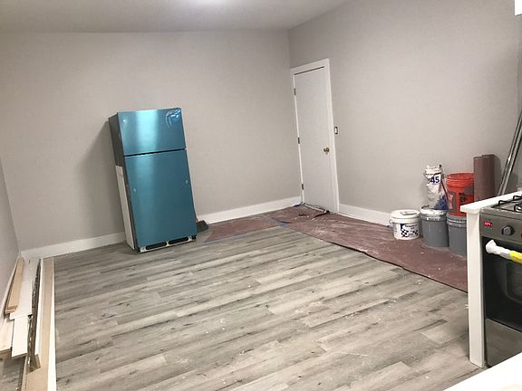 2nd image of 3143 Kennedy Blvd APT 404