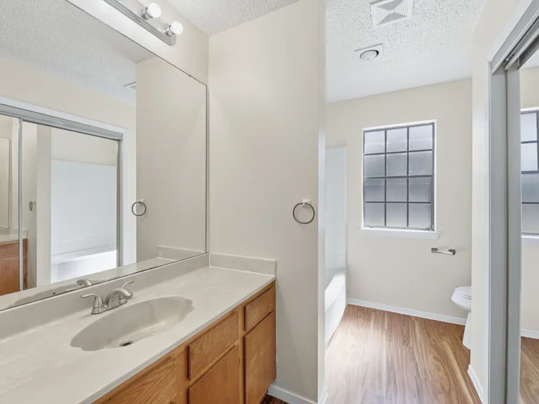2602 Colquitt Cv #A — Photo 20