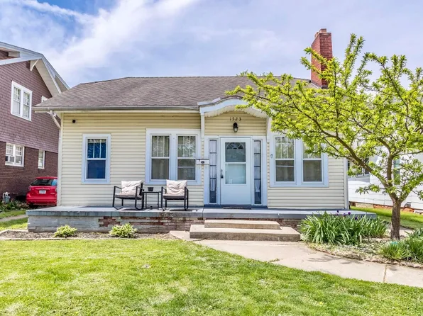 1523 Indiana Ave, Connersville, IN 47331