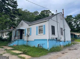 2731 Blount St, East Pt, GA 30344