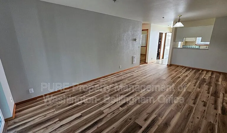 2715 W Maplewood Ave #222 — Photo 1