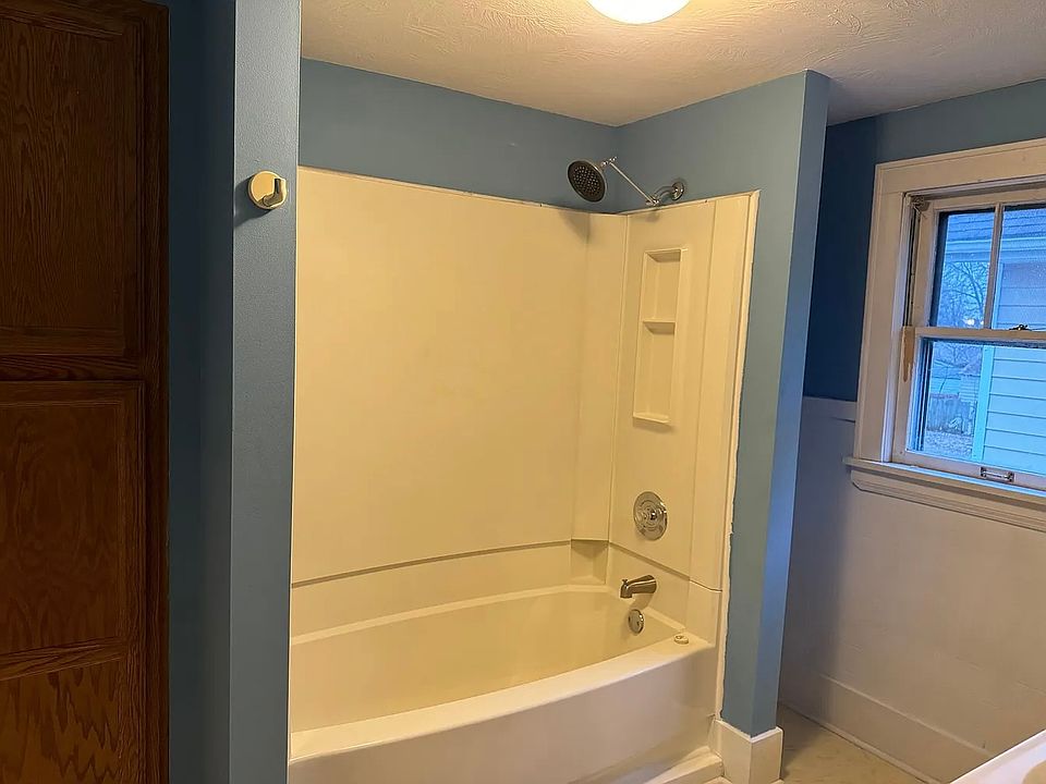 1st image of 1130 Herberich Ave #1