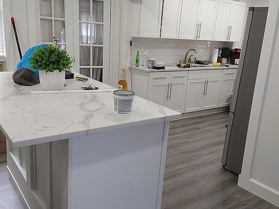 3rd image of 67A Gautier Ave