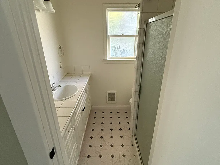 705 Virginia St #707 — Photo 24