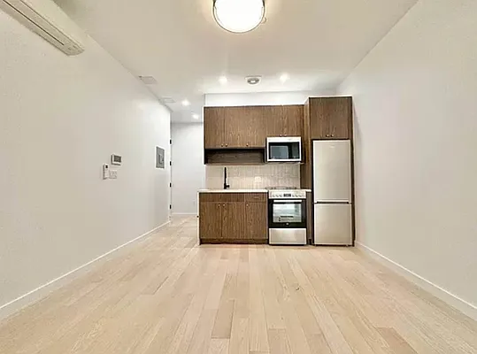Rented by Doorway NYC, LLC | media 1