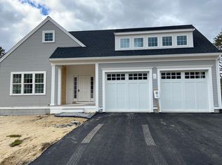 49 Cranberry Farm Rd, Plymouth, MA 02360