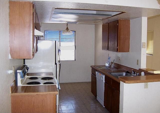 1st image of 7900 E Colette Cir