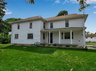 5140 Kraus Rd, Clarence, NY 14031
