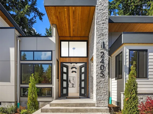 2405 162nd Avenue NE, Bellevue, WA 98008