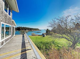 270 E Schoodic Dr, Gouldsboro, ME 04607