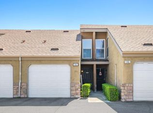 7166 N Fruit Ave APT 107, Fresno, CA 93711